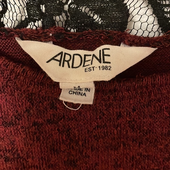 Ardene Lace Trim Top - Picture 3 of 4